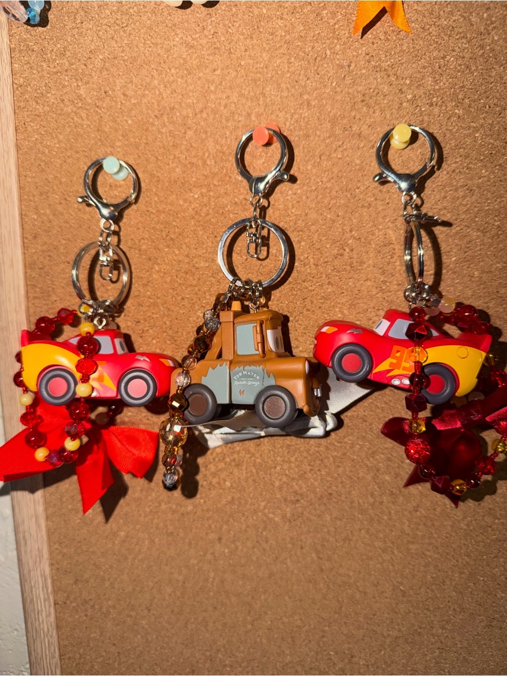 Disney Lightning McQueen (red) & Tow Mater (brown) Character Keychain Duo